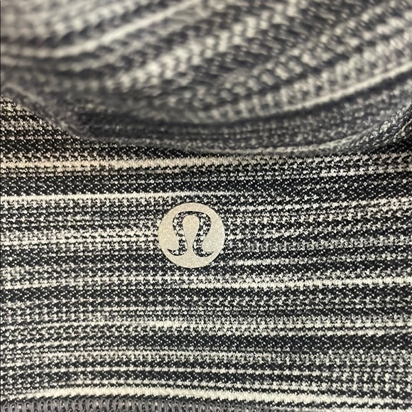 LuluLemon black-and-white zip hoodie - Picture 3 of 4